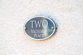 2 Victoria Place